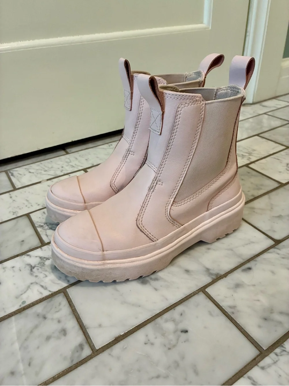 Converse excellent waterproof